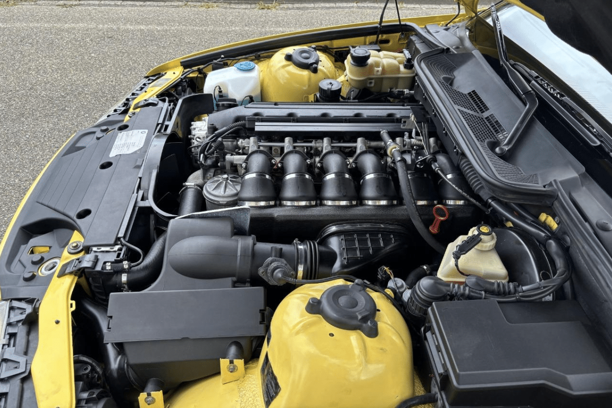 bmw m3 e36 1996 vue du moteur