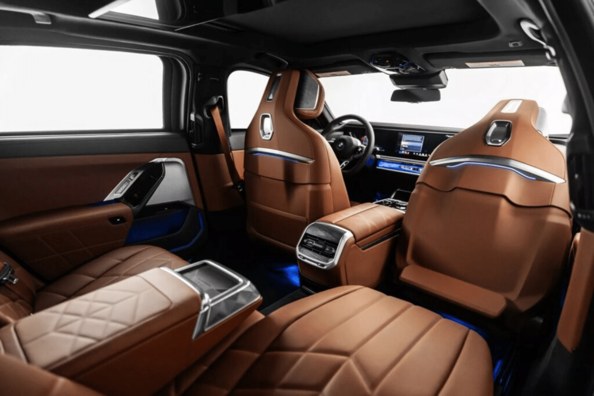 bmw 760i xdrive vue intérieure