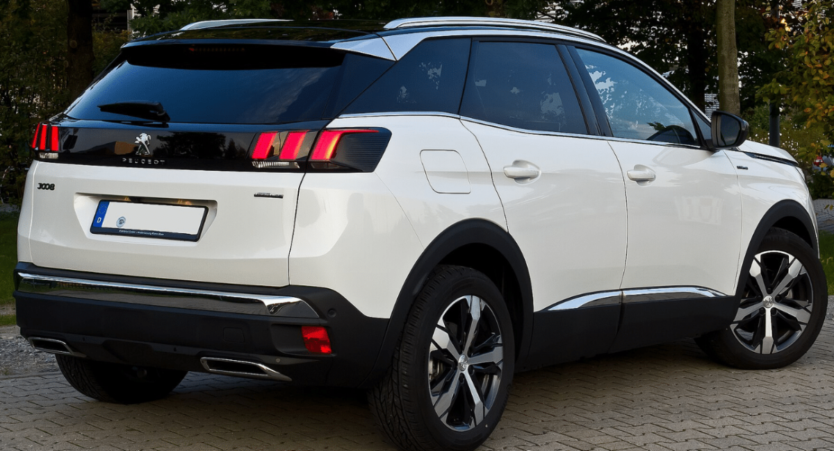 Volume coffre 3008 phase 2 : tout savoir sur la capacité et la modularité